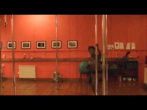 Pole dance - 2 ways to go on russian splits