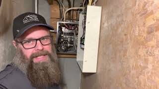 🕵️‍♂️ Old and obsolete electrical panel with no main breaker! “On the home Inspection today”
