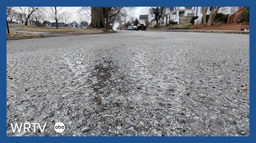 How does freezing rain form?