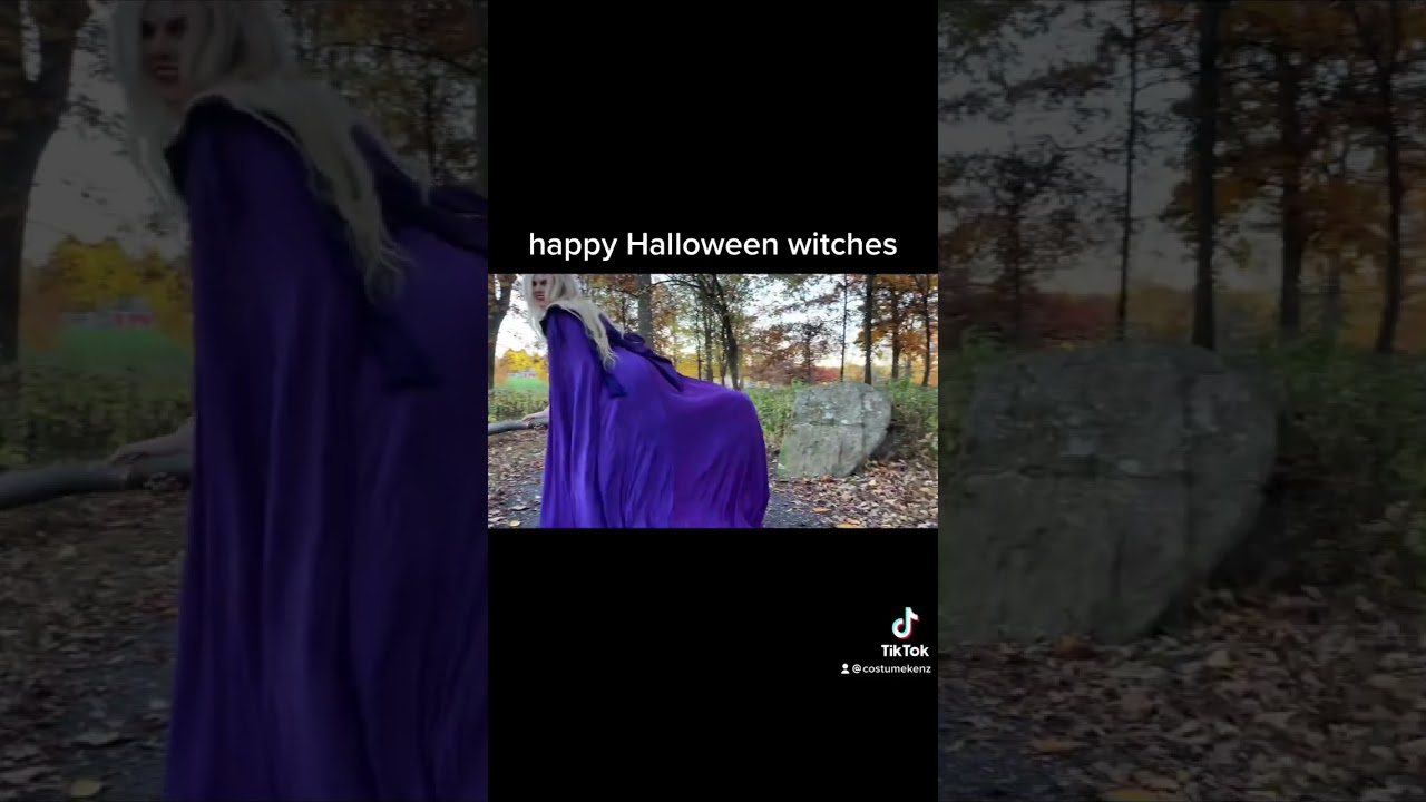 Work that broom witch #cosplay #hocuspocus #sarahsanderson #sandersonsisters #halloween