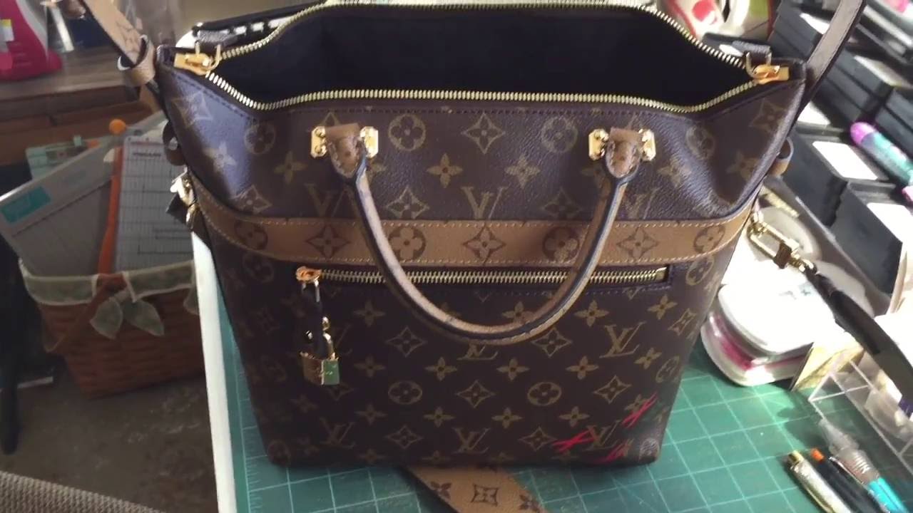 Louis Vuitton City Cruiser PM Review, Fashion Show Model 