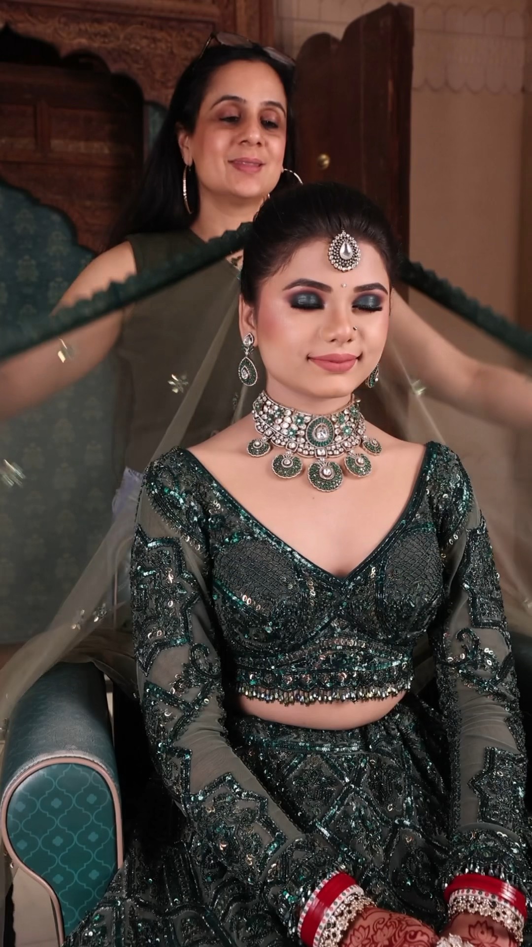 Stunner in Green ! Makeup by Parul Garg