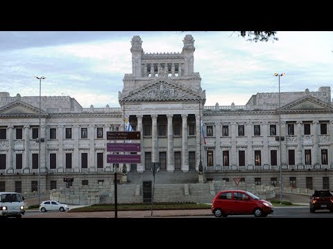 Senado aprobó ley contra delito de abuso de funciones / 1