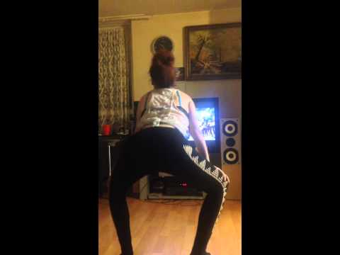 Puppy tail dance