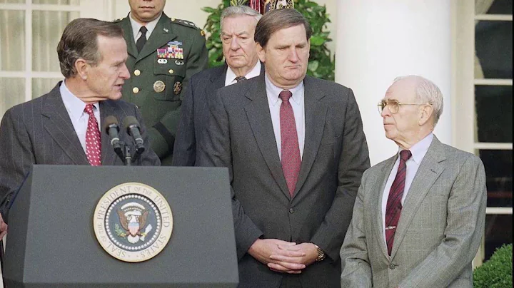 Vikings Honor Gen. John W. Vessey Jr.