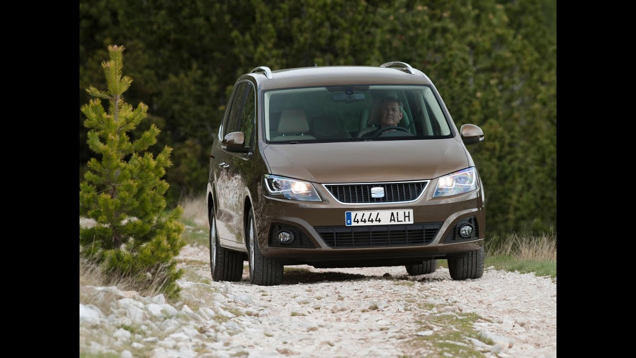 SEAT Alhambra II 2010 минивэн