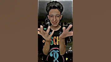 اديك كشاف 