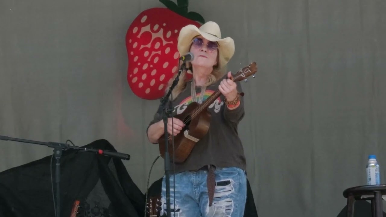 Somewhere Over The Rainbow, 05/24/2025,  Chris Webster & Nina Gerber, Strawberry Music Festival