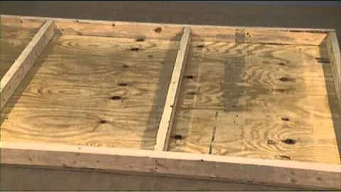 Lionel - Building a Train Table