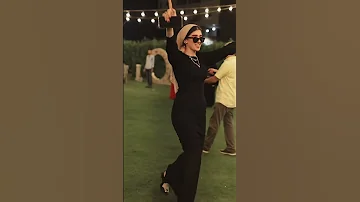اصحاب العروسه 