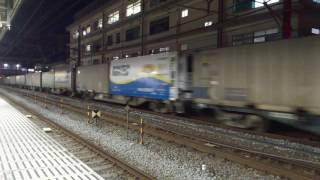 2017.3.29 貨物列車 EF210-127牽引 5050レ 大船駅 通過  (福岡運輸を積載)