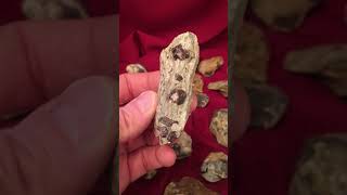 American Geode 360 - Almandine Garnets - Greens Garnet Farm (Roxbury garnet mine), Roxbury, CT