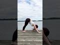 Mini-Auszeit am Steg: Atmen, Bewegen, Ankommen #auszeit  #bewegung #yoga #entspannung