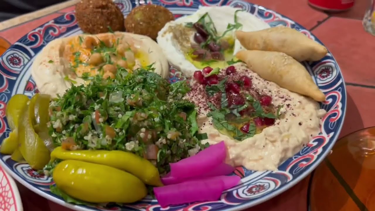 Lebanese Restaurant in London | Gloucester Road | famous restaurant in London | authentic Lebanese