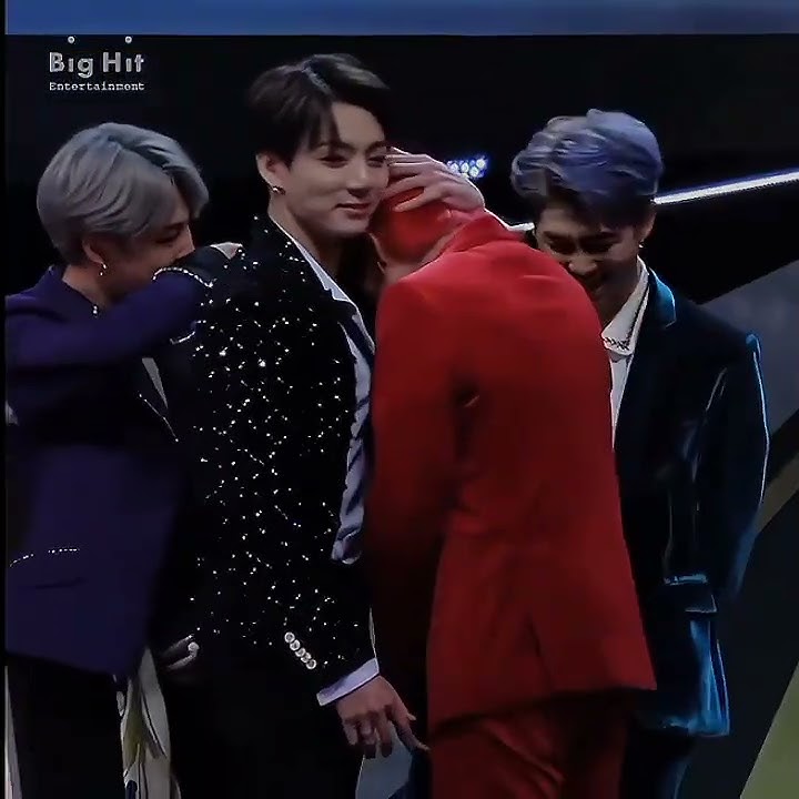 he can't see taehyung crying 🥺💜#bts #army #shorts