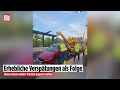 Kurioser Fall in den USA: Navi versagt ‒ Autofahrerin gerät auf die Bahngleise
