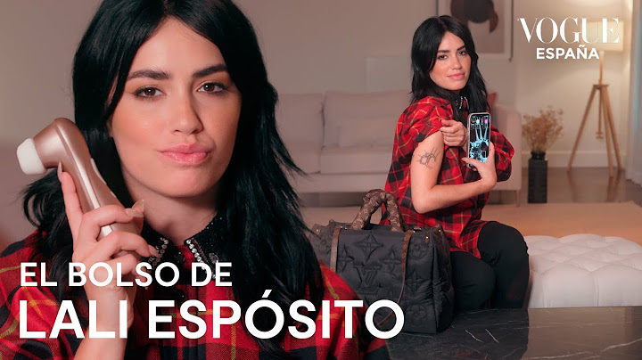 ¿Qué hay en el bolso de Lali Espósito? | VOGUE España