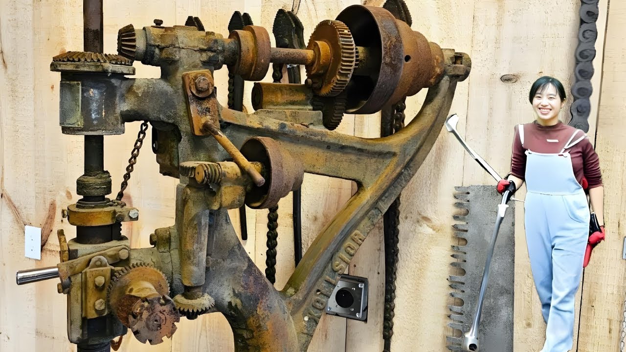 A genius girl repairs a broken welding machine!