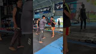Muay thai time #muaythai #kickboxing #martialarts #training #mma #mmafighter #mmatraining #short