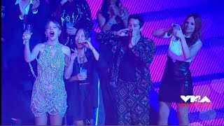 Taylor Swift Reaction to BLACKPINK&#39;S Pink Venom at VMAs
