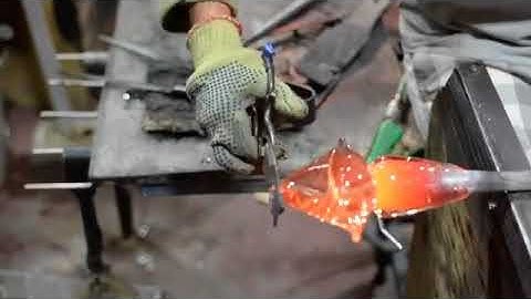 Making of the Simon Pearce Glass Sailboats