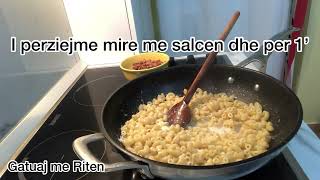 Makarona Te Shkurtra Me Salçiçe Dhe Djathe Kackavalle