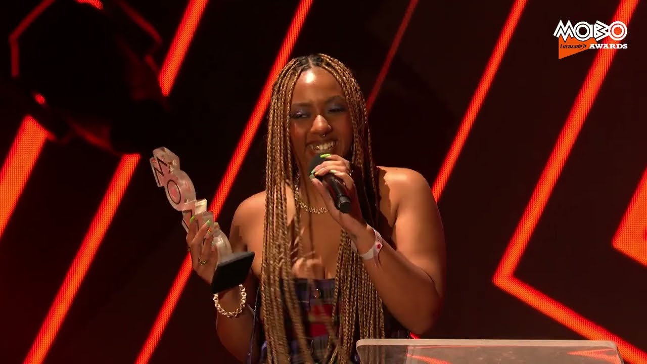Nia Archives | Best Electronic/Dance Act Acceptance Speech 