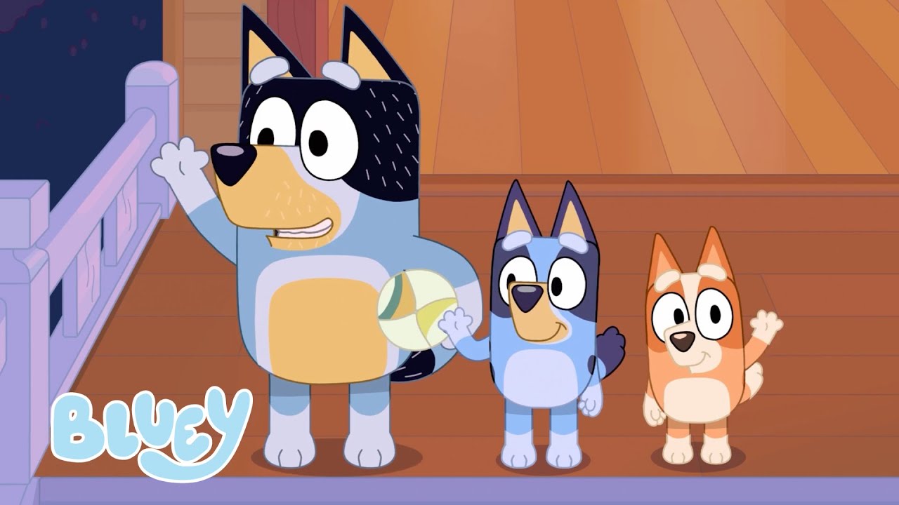 Fruit Bat Bedtime! 🌝 🦇 | Bluey Season 1 Highlight - Fruit Bat ⭐️ | Bluey