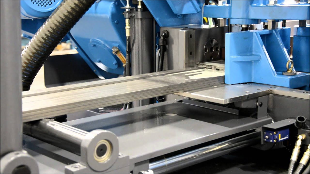 DoALL DC-280NC Metal-Cutting Band Saw Cutting Demonstration - YouTube