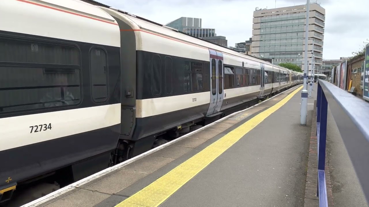Class 465 - southeastern - Waterloo East Station - 25th May 2022