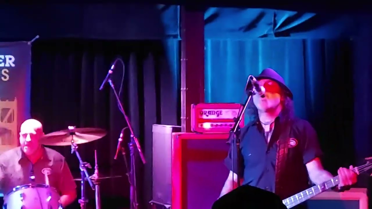 Agent Orange - Everything Turns Grey - Live at the Hopmonk Tavern, Novato, CA - 8/19/2022