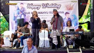 10 FRIENDS - CAMPURSARI EMBRIO - - WEDDING OF RANI & KEVIN - BONDO
