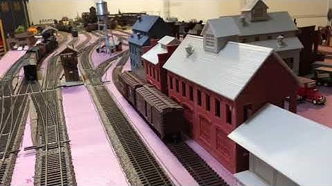 Model Railroad Adventures with Bill E21 - Model Railroad HO Scale 4x16 Switching Layout Sept Update