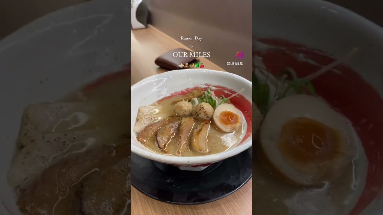 Ramen Desu Silom 🍜🍲🥬🥩🥚 