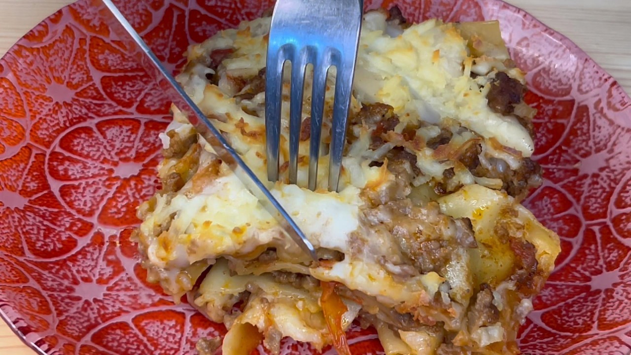 EV YAPIMI LEZZETLİ LAZANYA TARİFİ!