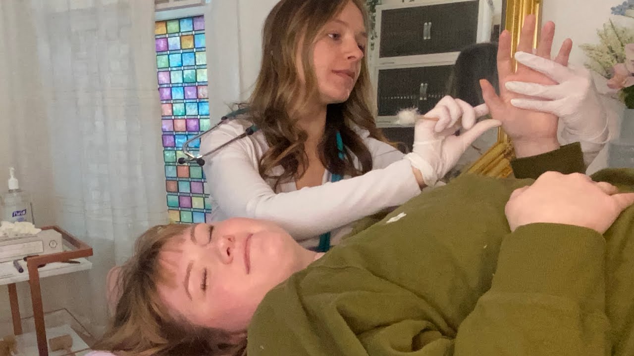 ASMR-обследование сердца и легких + проверка рефлексов | Полный медицинский осмотр (тихий голос) ...