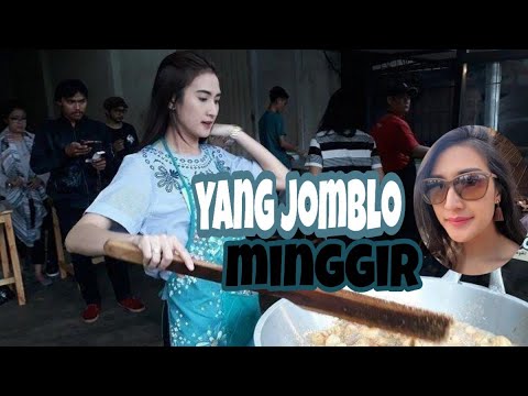  penjual  tahu  goreng cantik  lulusan S2 VIRAL YouTube