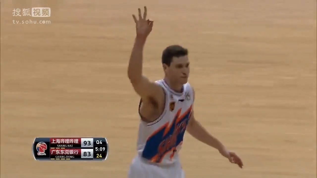 Jimmer Fredette Has a Decision: Immortality in China or Role