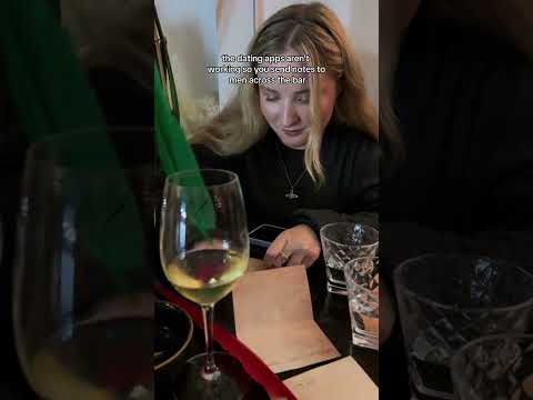 come with me to the note passing night at Plume Wine Bar is there anything better than natural wine