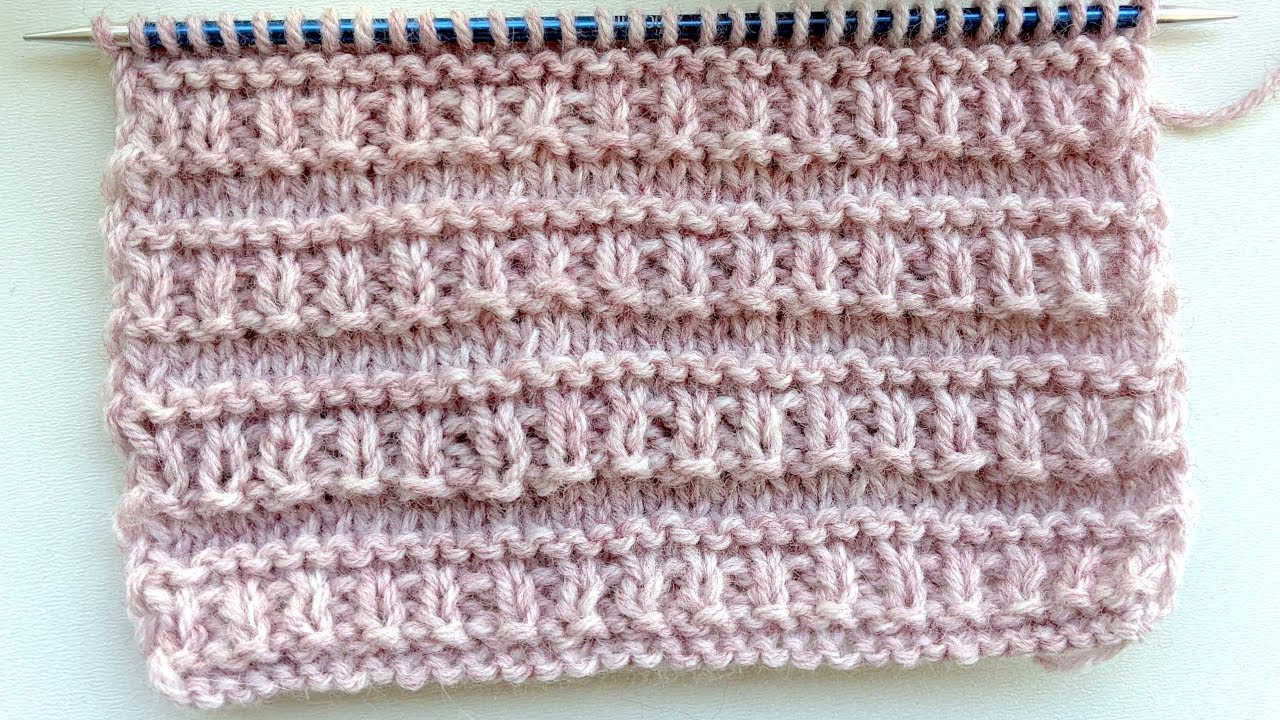 洋楽 KNIT WIT - DA KROW Stitch by Stitch - A Cozy Knitting Song - YouTube