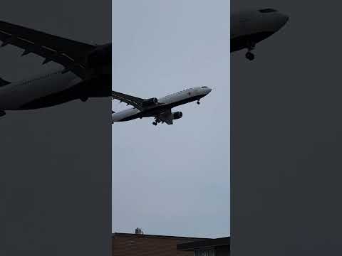 #AirCanada #Landing at #YYZ #planespotting #planes #plane