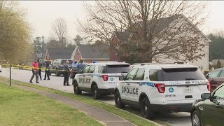 One man dead, teen injured after shooting in Gwinnett