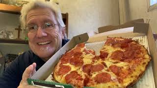 Mark Tries Papa John's NEW Pan Pizza!!