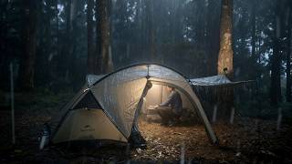CAUGHT HEAVY RAIN IN THE FOREST ⛈️ SOLO CAMPING IN HEAVY RAIN