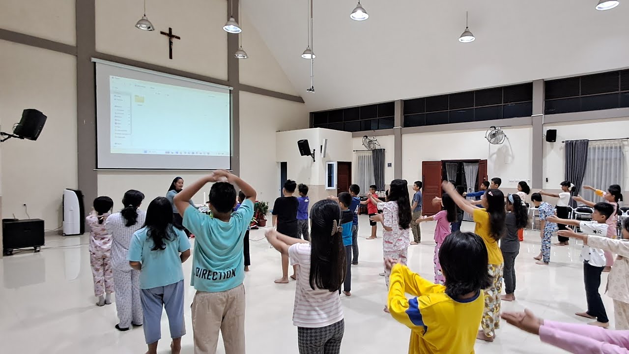 SENAM PAGI RETRET KELAS V sedang live sekarang!