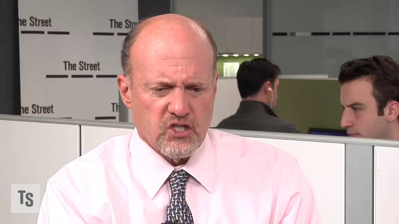 Unconventional Cramer: Thumbs Down on Netflix