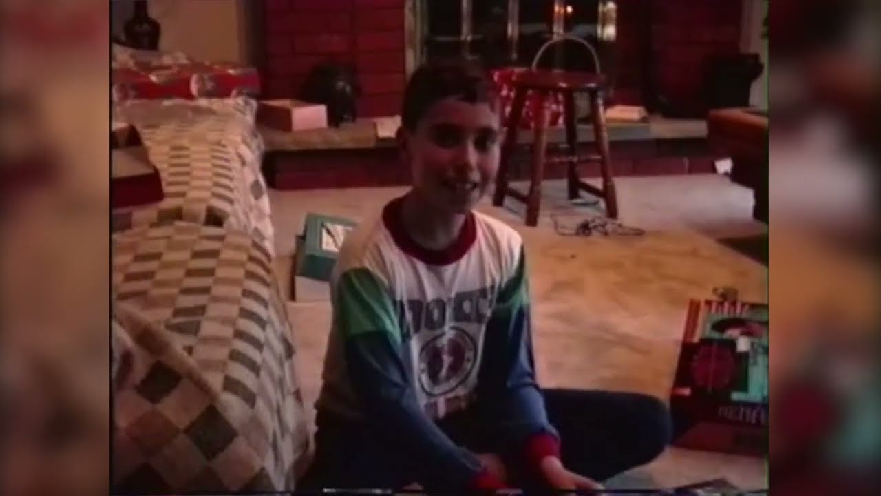 Kids Wanting Super Nintendo, Gets Sega Genesis Instead (Christmas 1993)