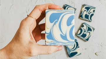 Mica oil swirls | Cold process soap making - Dancing wave technique