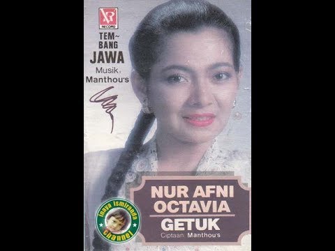Nur Afni Octavia ~ nginang karo ngilo