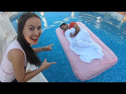 Pool Prank on Daddy